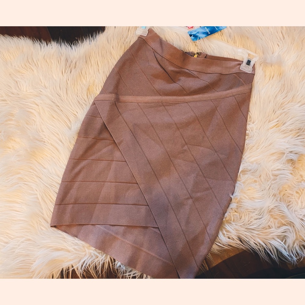Bebe bodycon skirt